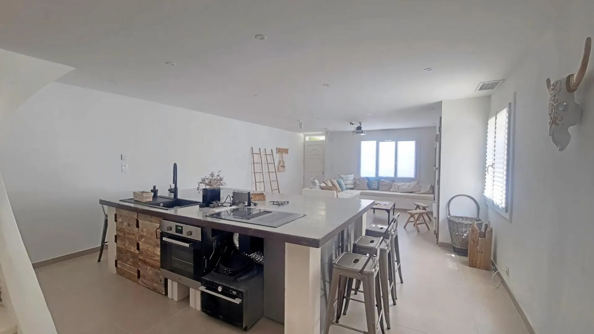 Maison Tradition. Renovee, 3 Min De La Plage, Ideale Pour 9 Pers. - Fr-1-475-215 Saintes-Maries-de-la-Mer Holiday home